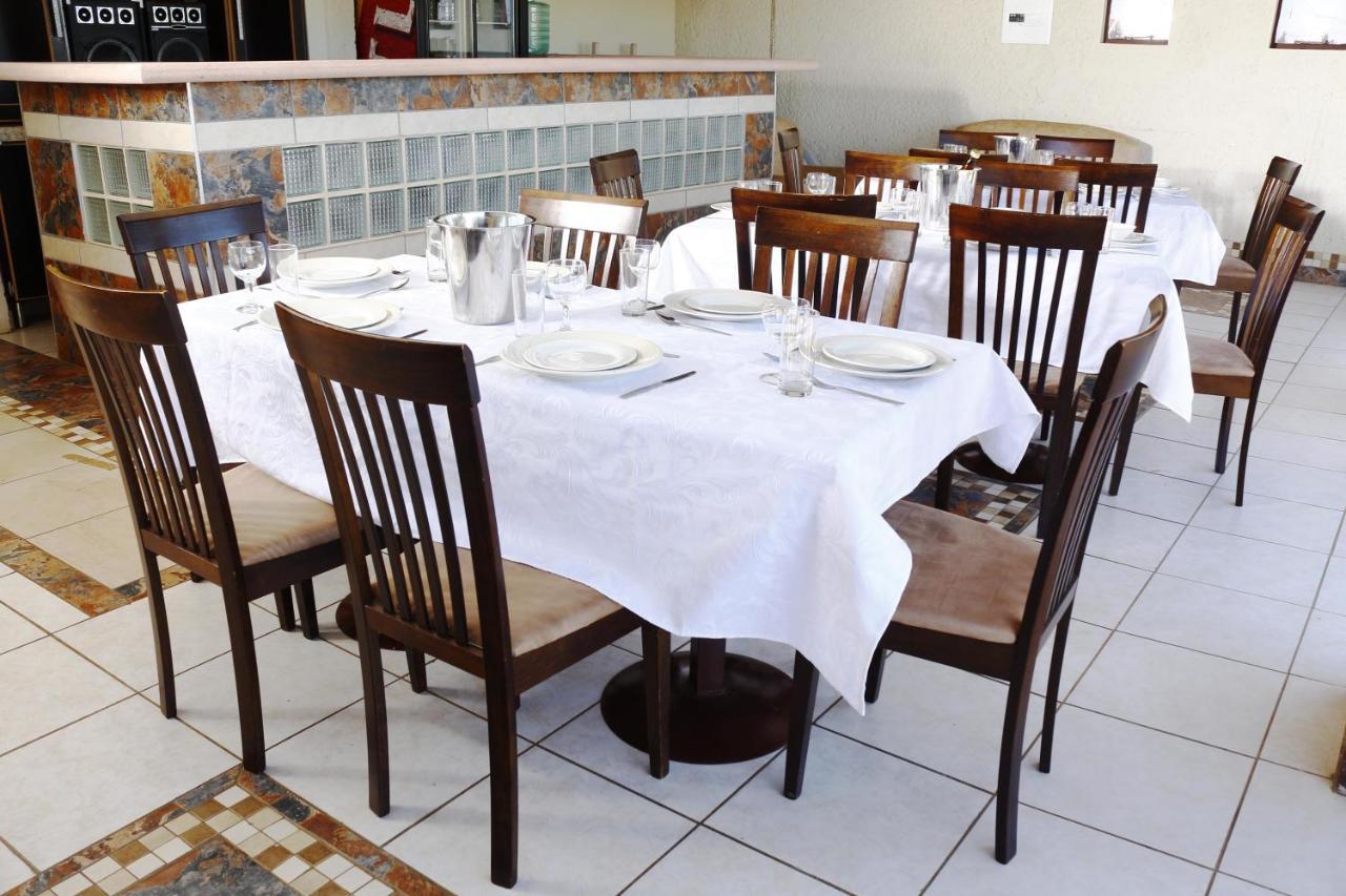 Baobab Tree Guest House Bloemfontein Ngoại thất bức ảnh